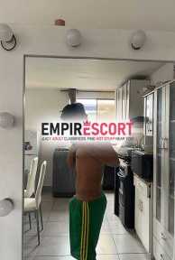 moreno buen paquete🍆 y buenas🍑