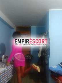 ojo soy travesti de clost no soy trans solo en intimidad me visto de mujer. bien complaciente