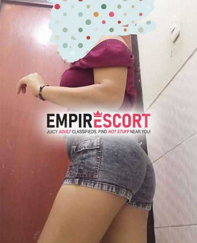 hola soy daniela muy complaciente y cariñosa caderas y trasero grande y pechos ricos para pasar momentos de mucho placer
no cuento habitación