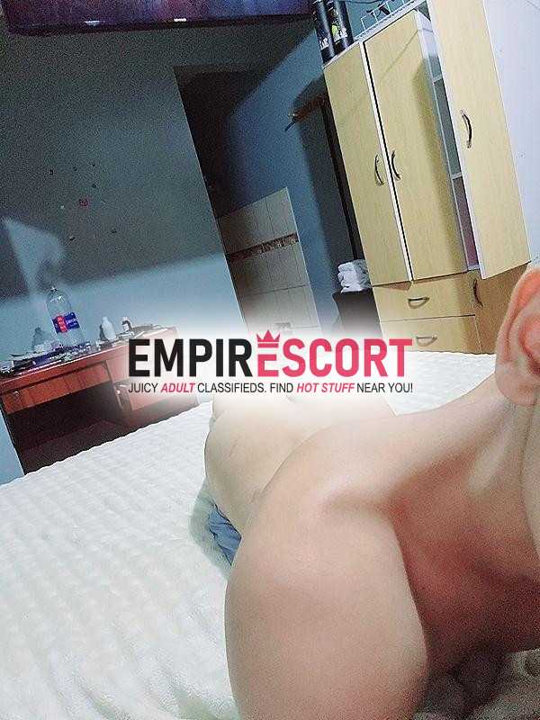 hola soy pasiva busco activo dotado para que me abra mi colita