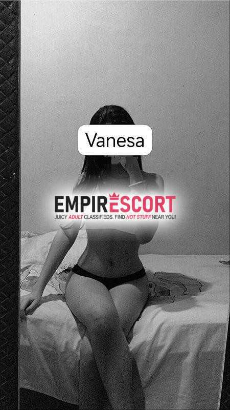 vanesa hermosa potoncita 🍑😍ardiente 🥵cariñosa 😍 ven y compruébalo amor.