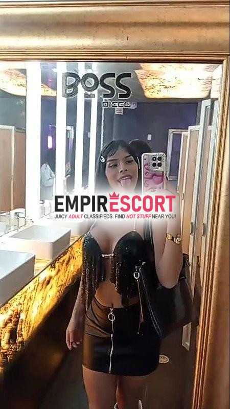muñeca de pies cabezasolo por 3 días 🤤guapa culonatetona flaquita jovencita blanquita rica cabello rapunzel🔥y rosadita 100👅 rompeme todita