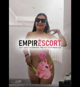kiara💞apasionada al sexo trato de pareja besos en boca servicio completo