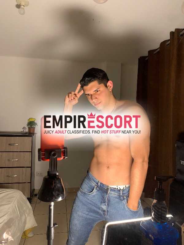 chico complaciente masajes y pack de videos hot