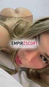 sexy luciana perrita muy femenina y delicada
con boquita muy
juguetona y colita
suave y estrecha