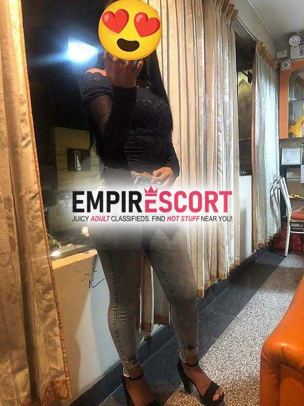 💋 nicol guapa seÑorita universitaria de cuerpo natural