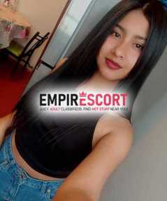 oral garganta profunda complaciente cachonda y amable lista para disfrutar