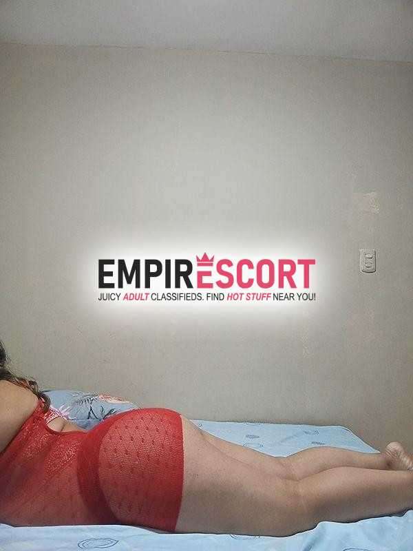 hola mis amores 😙😙 soy mari soy muy amable mis amores 😙 para pásalo bien rico  trabajo sin apuros tengo habitación corazón 😘😘😘😘❤️