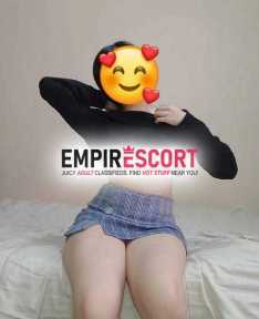 jovencita arrechita de unas ricas curvas y unas tetas muy duritas . asisto hoteles