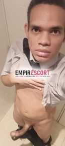chico ofrece servicio chicas de instituto y universitaria