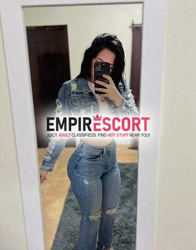 cacciana dulce seÑorita de bonito cuerpo cinturita pequeÑa