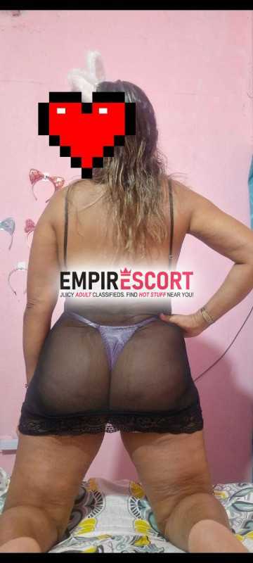 soy señora demasiado goloza doy servicio haremos de todo sin restricciones soy cariñosa