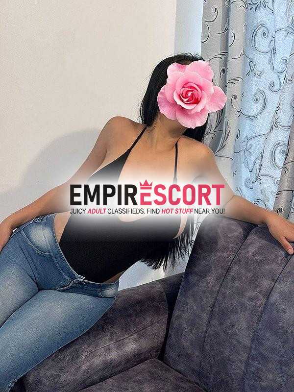brunella sexy chica de piel canela ricas nalgas