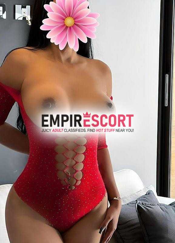 brunella sexy chica de piel canela ricas nalgas
