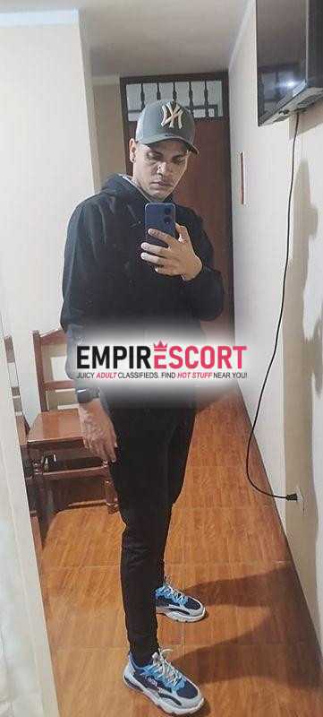 moreno arrecho recien llegado 👀
21 cm nada de flacidez 😈👀
