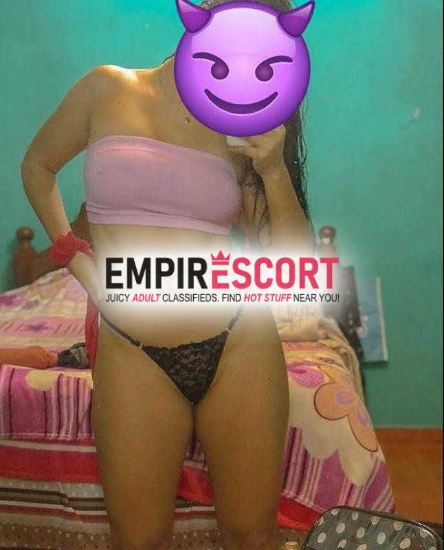 hola papi soy debora cachera bien rica deseos de que me cojas tu gusto ven y disfruta no te quedes las ganas