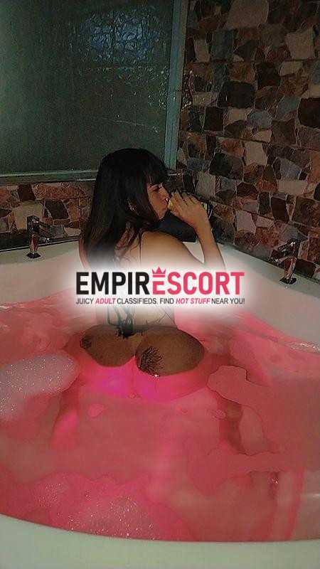 morrochita culona esta de nuevo aquÍ 🍑🥵😈