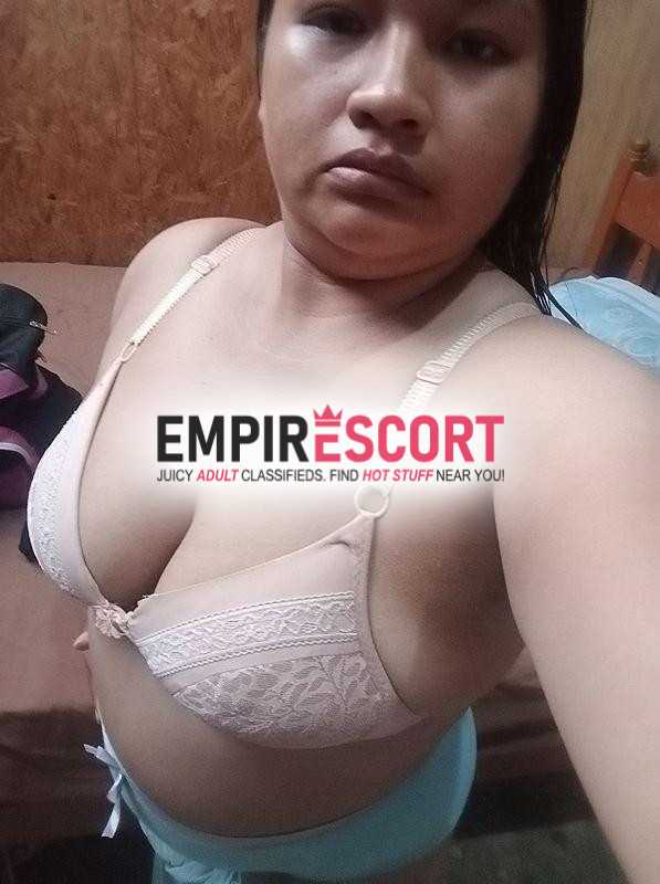 ya estoy qui mis amores recién llegada