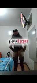 travesti perrita arequipeña exprimidor de leche
