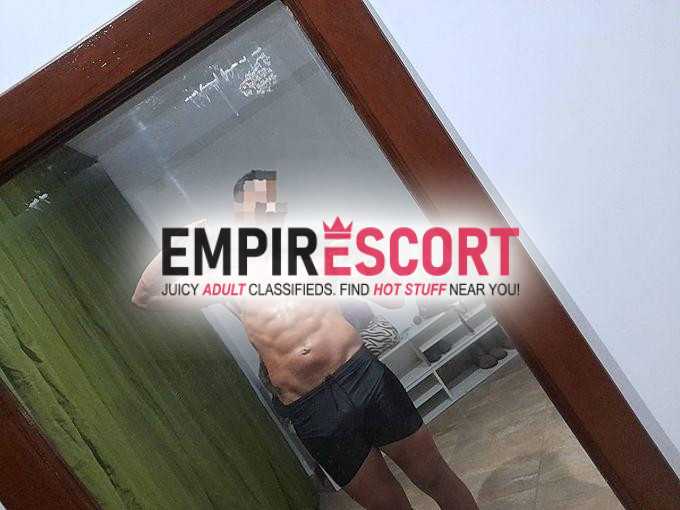 macho activo lechero y complaciente