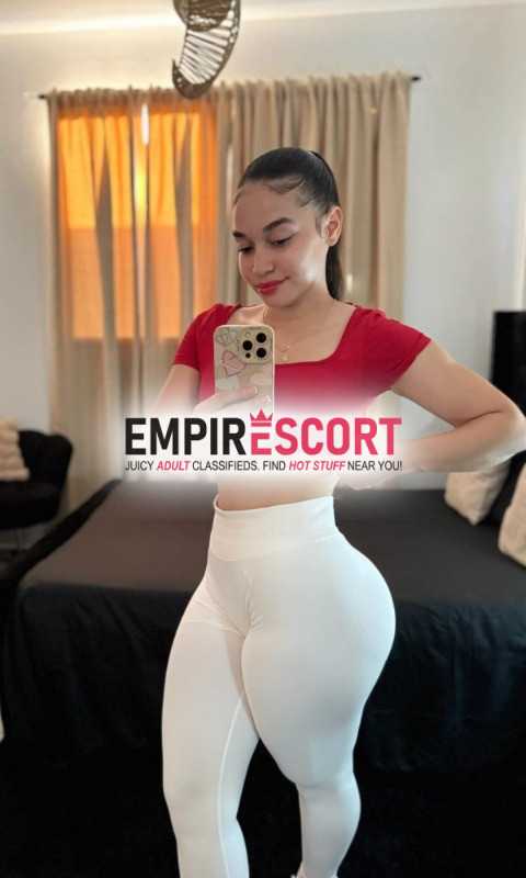 huacho sexy damita de piel blanquita dispuesta todo
