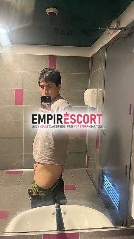 joven delgado twink versátil