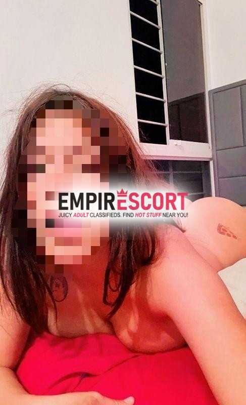 hola mi amor soy nueva en tu ciudad blanquita apretadita kukita sabrosa y pequeÑa caliente y ardiente 🫦🔥🥵