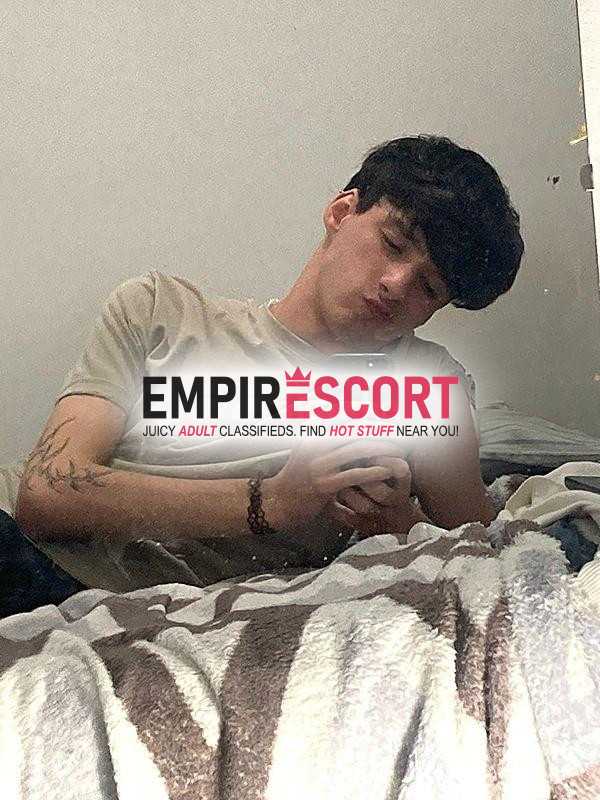 jovencito twink disponible para complacerte 🍑🍑🔥