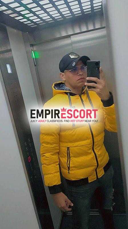 👀 😈 moreno arrecho recien llegado 👀 21 cm nada de flacidez 😈