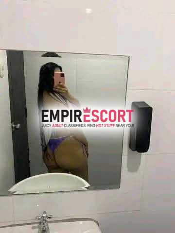 sexi requenina recién llegadita tu linda isla bonita para darte mí mejor trato de pareja amor cumplo todo