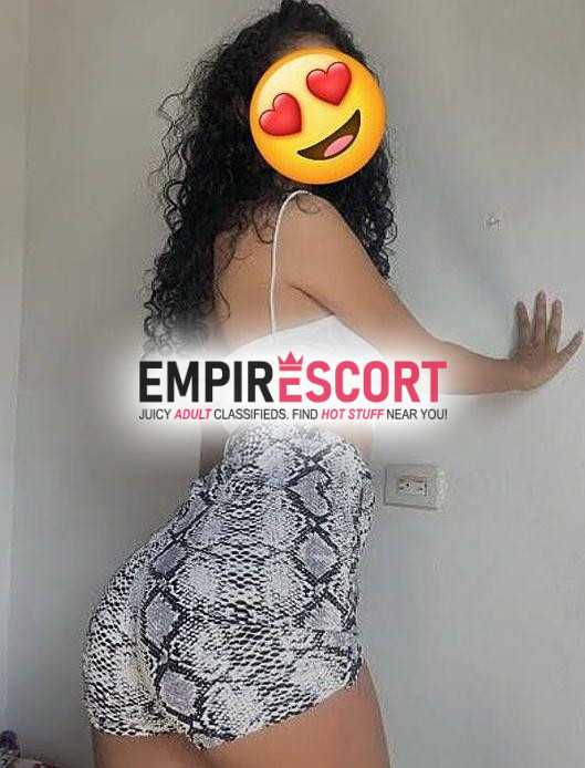 hermosa flaquita alta me muevo como batidora