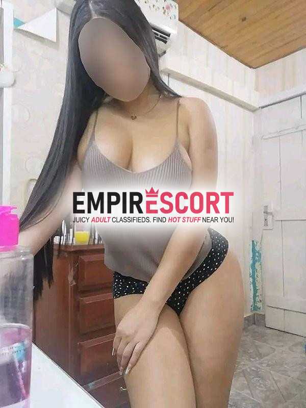 zoe linda mujer sensual muy ansiosa de sexo.