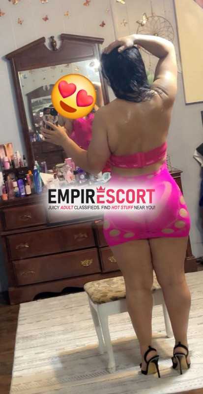 madura tetona de riko culo de buen cuerpo soy pasiva doy servicio vaginal y anal me dejó llevar en cama