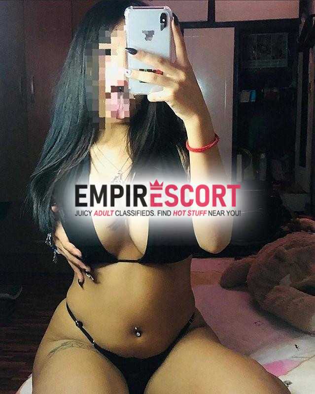 joven zorrita ven para darte deliciosa oral