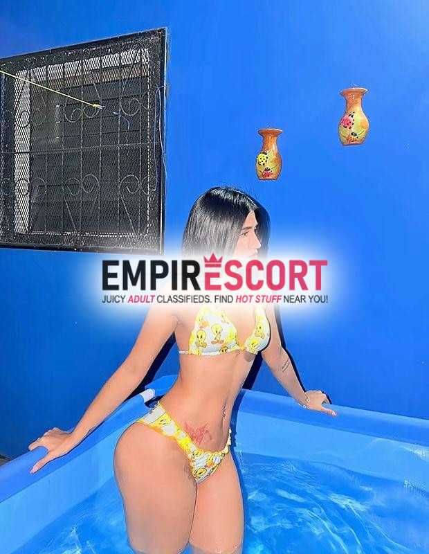 universitaria rica y caliente 🥵😘