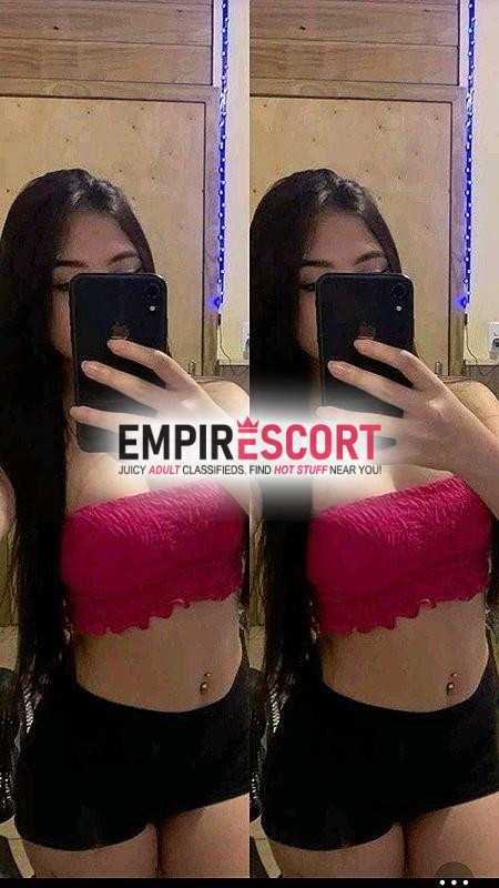 pamela de cuerpo bonito tengo hermosa carita uso brackets😊