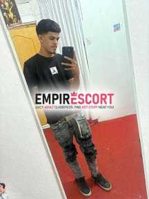 busco chica para salir y ver q pasa trio algo