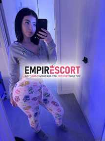 sexy jovencita vip de buen cuerpo debutando