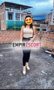 cariñosa para pasarlo rico 
estoy disponible 
para brindarte los mejor de mis encantos
