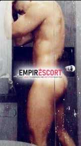 atractivo macho mazeta fit dotado 22cm gruesota y rico culaso
