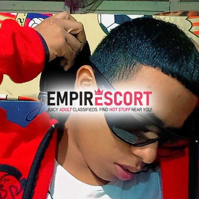 dylan ecuatoriano súper fogoso lechero por pocos días en ciudad🔥🇪🇨