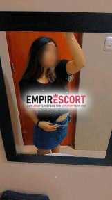 disponible debutante 18aÑos en chincha alta para mas informacion por interno