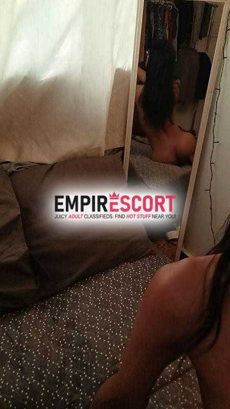 hola me llamo jenny 
soy chica trans de piel canela .
tierna cariñosa amable y respetuosa

mi trato es de pareja 

estoy ubicada en ped