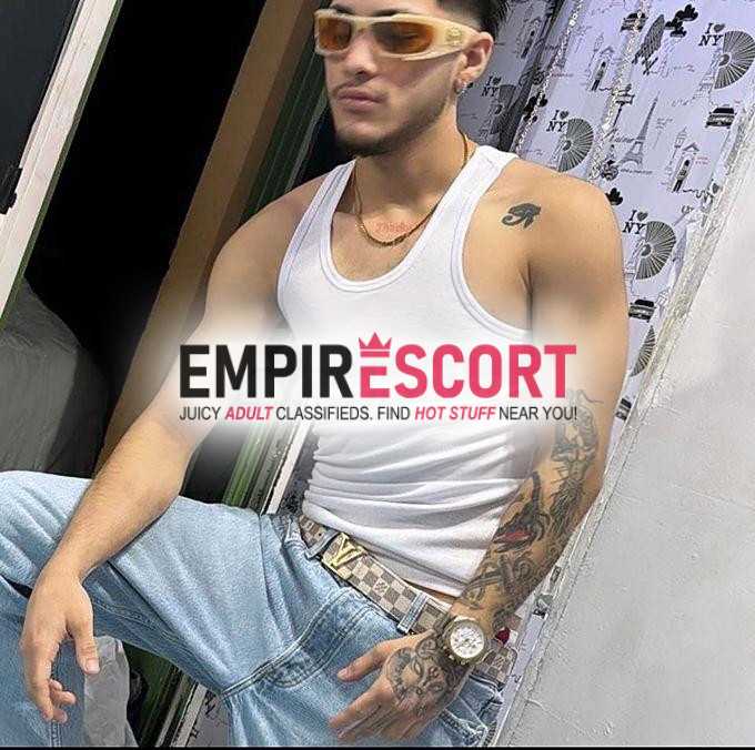 joven de 20 años tatuado solo activo departamento privado xxl 🧊 juguetÓn morboso
