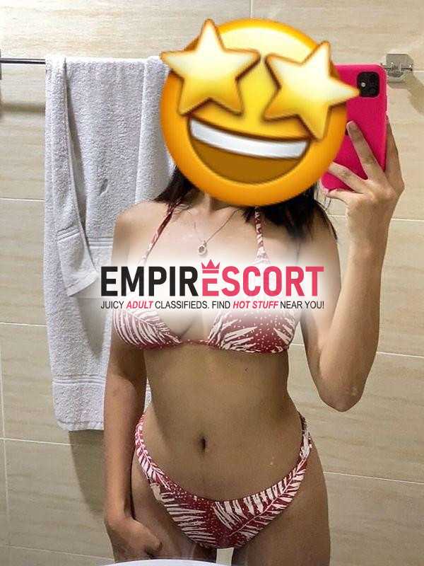lesly 19 aÑitos jovencita universitaria sexi tetonita y rica 😈♥️🍒🍒
