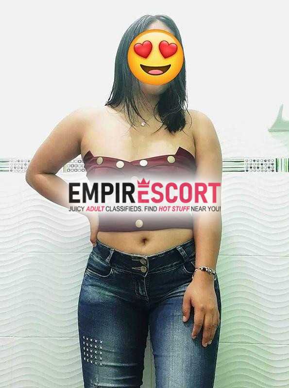 sexy jovencita conchitabien caliente y apretadita 🔥