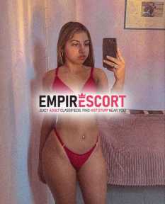 complaciente y estrechita 🌻👅