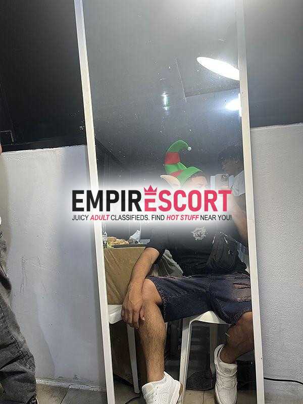 tu mejor fantasía jordan 🔥 recién llegado tu ciudad 19 años disponible para pasarla super rico ❤️‍🔥solo por únicos días ❤️‍🔥
tu mejor opción 😈