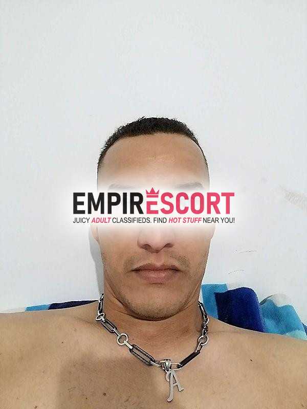 moreno maduro sólo para complacerte