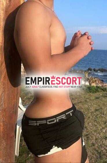 ricos potos somos pasivos🍑dando servicio solo chicos activos🔥🔥 heteros o maduros vendo mi video